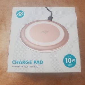 iFrogz Wireless Charger Rose Gold 10 Watt Fast Charging